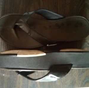 Women's Nike sandals